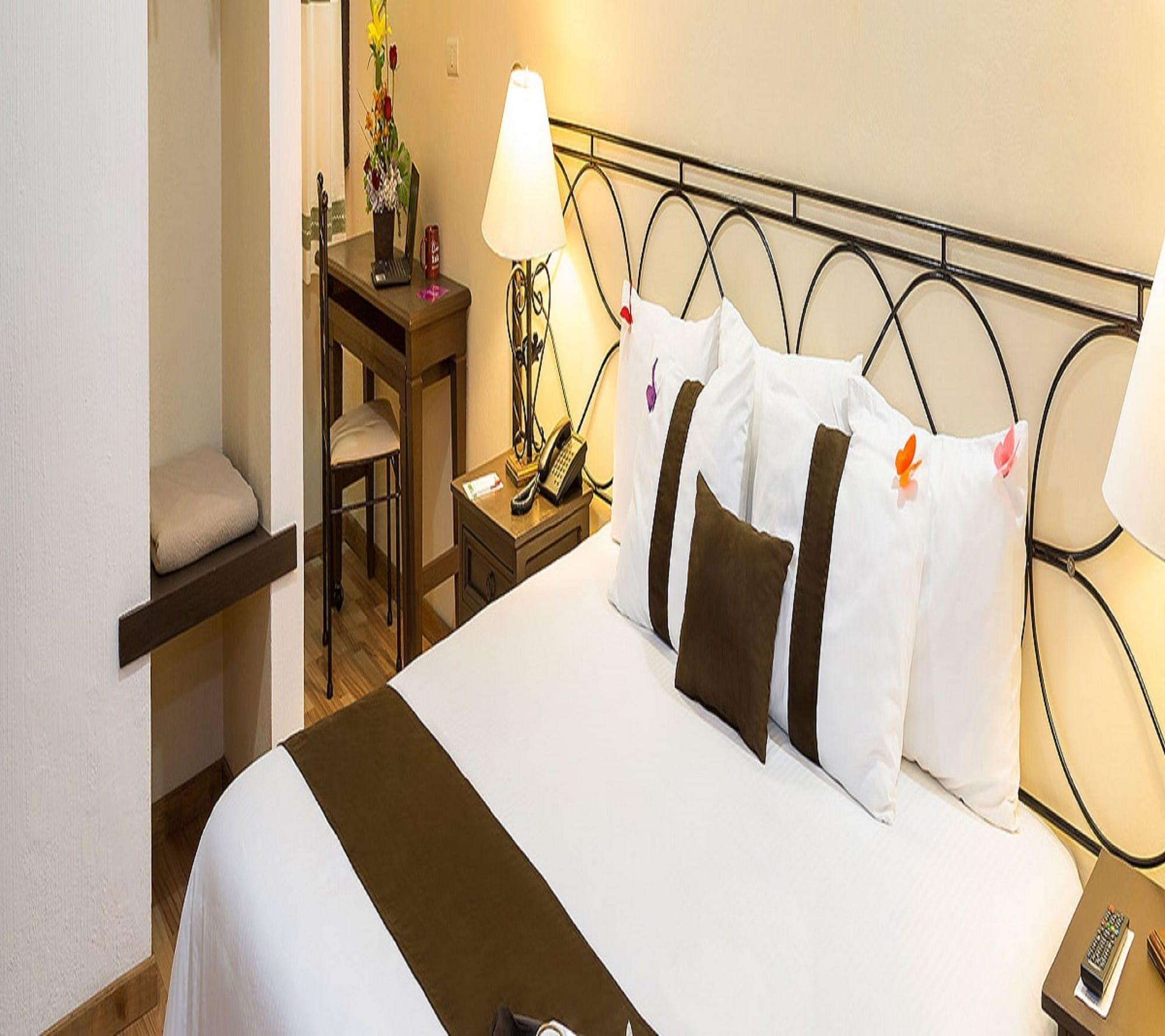 Hotel Mision Xalapa Buitenkant foto