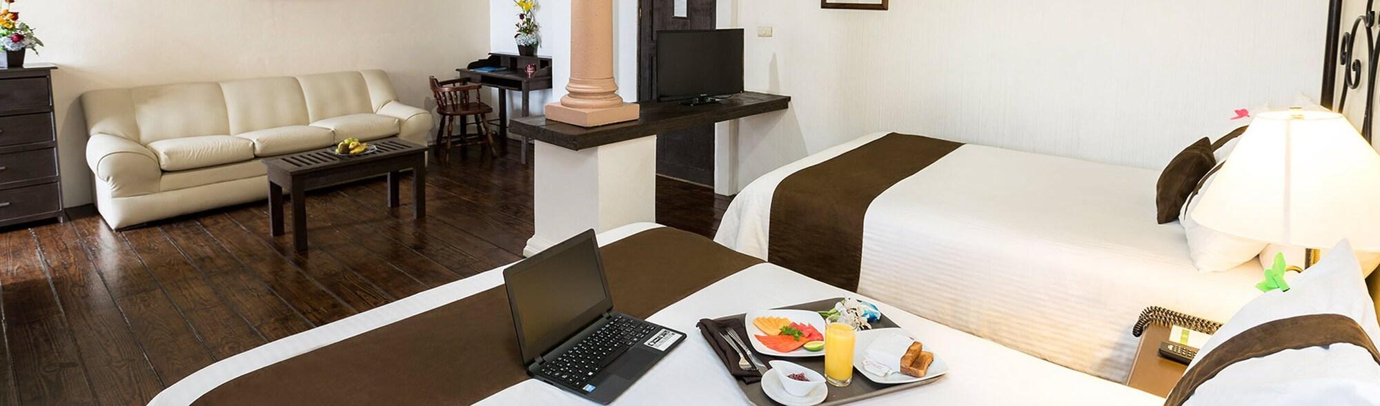 Hotel Mision Xalapa Buitenkant foto