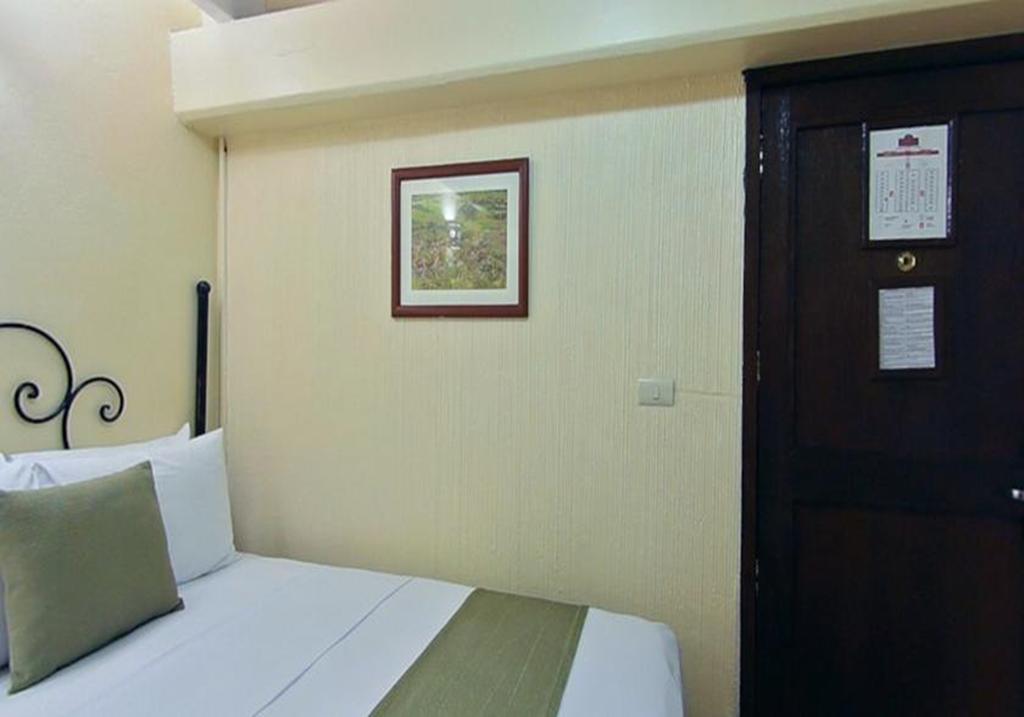Hotel Mision Xalapa Buitenkant foto