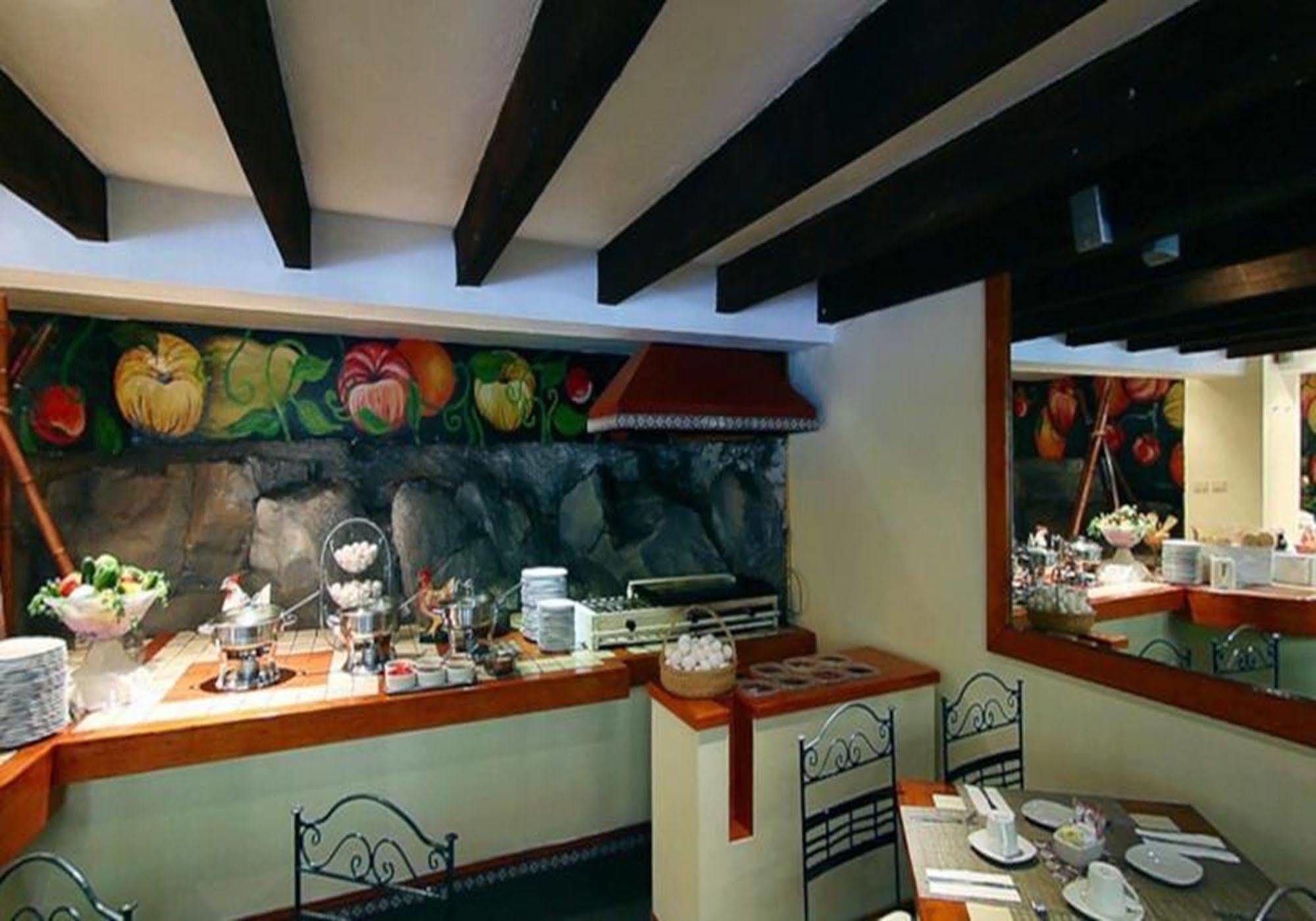 Hotel Mision Xalapa Buitenkant foto